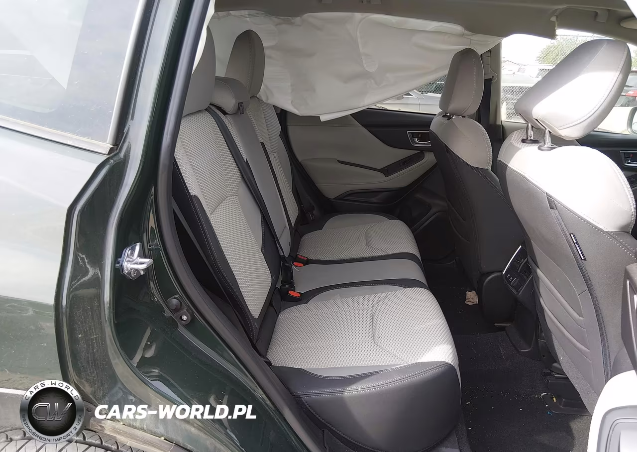 2024 Subaru Forester Premium VIN:JF2SKADC8RH513980 - 8