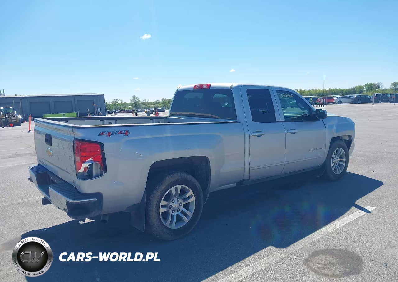 2017 Chevrolet Silverado 1500 1Lt VIN:1GCVKREC5HZ208597 - 4