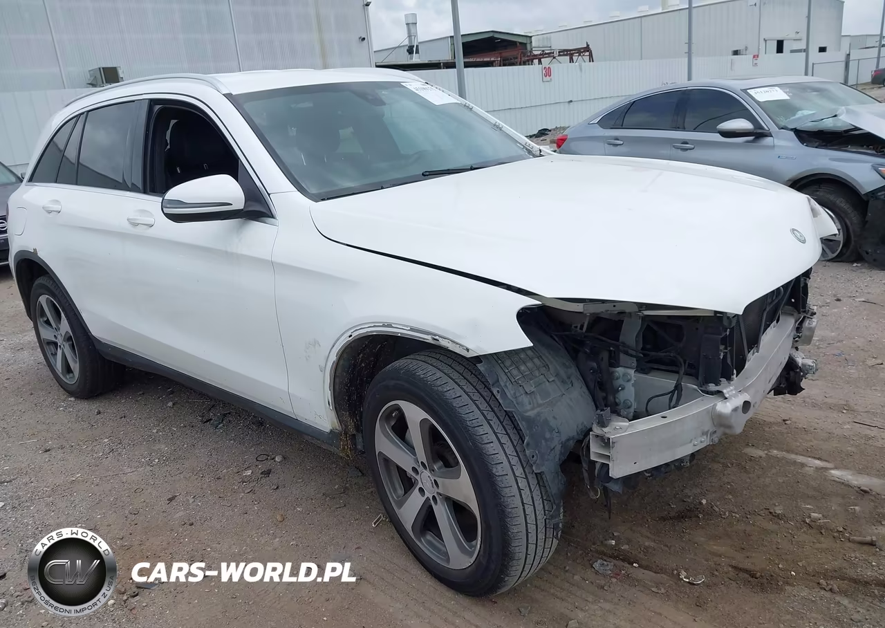 2017 Mercedes-Benz Glc 300 – zdjęcie 1 z 18