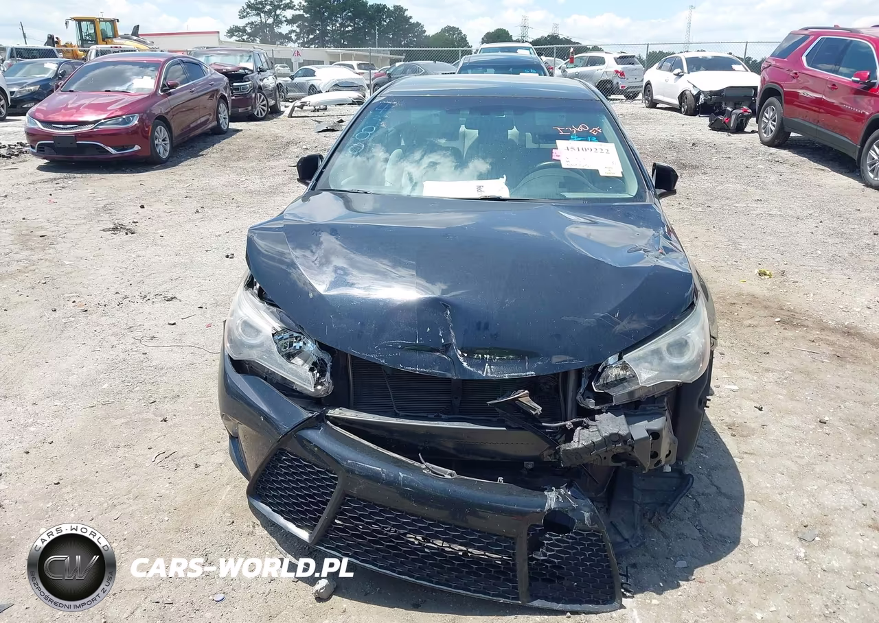 2017 Toyota Camry Se VIN:4T1BF1FK7HU704380 - 12