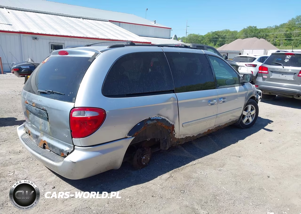 2007 Dodge Grand Caravan Sxt VIN:2D4GP44L77R105742 - 4