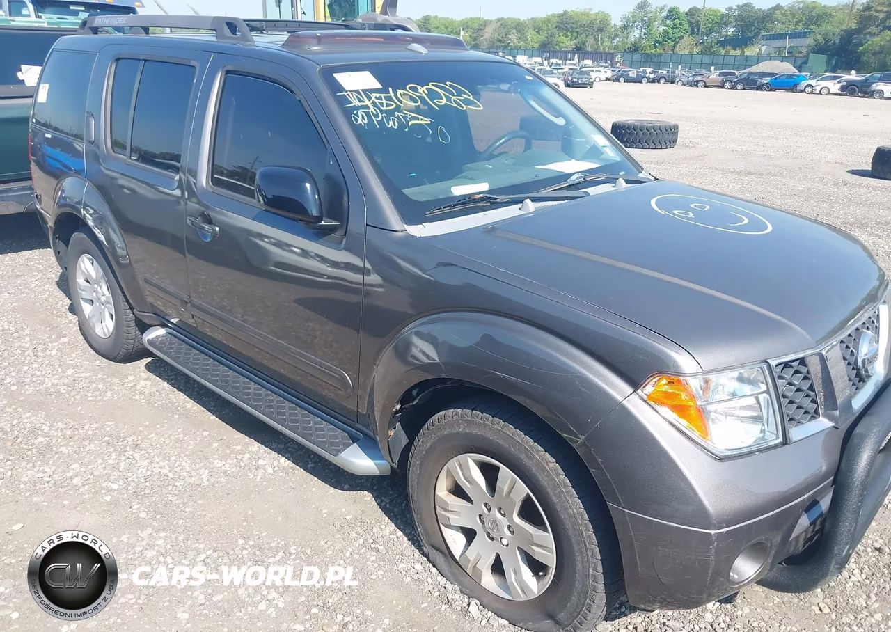 2007 Nissan Pathfinder Le