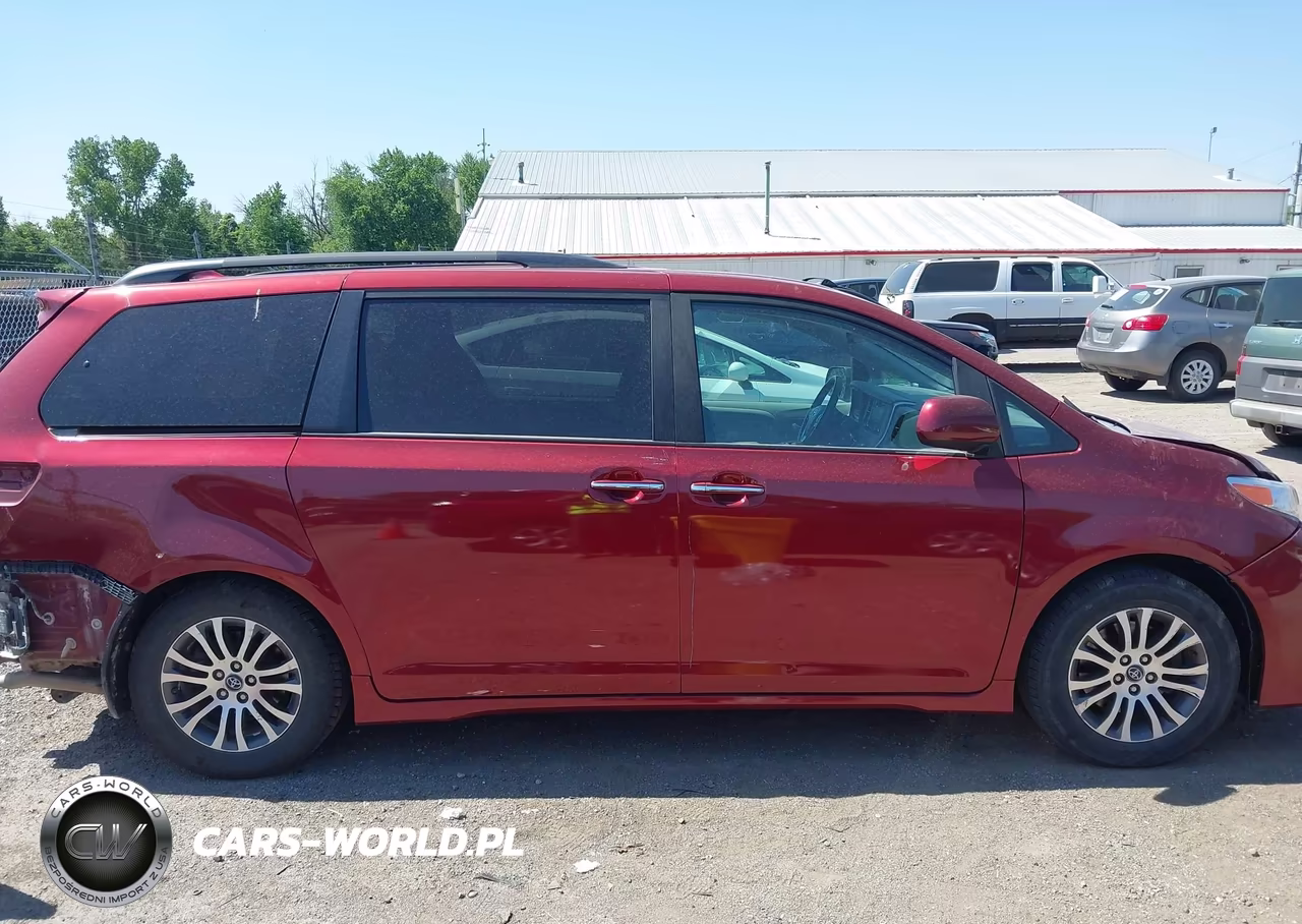 2020 Toyota Sienna Xle VIN:5TDYZ3DC8LS022831 - 14