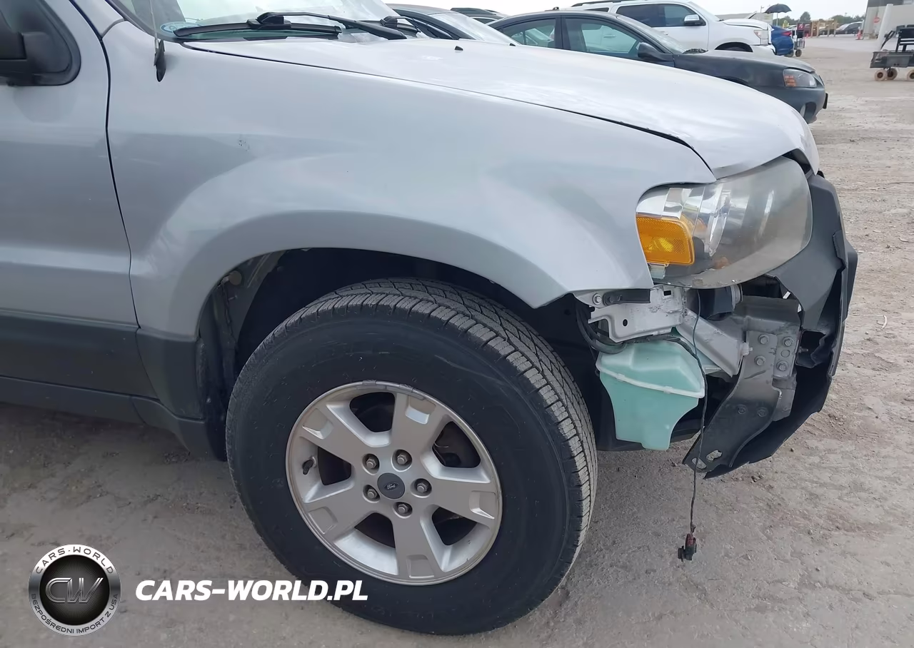 2005 Ford Escape Xlt VIN:1FMCU03195DA07093 - 12