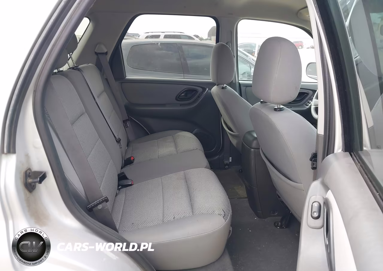2005 Ford Escape Xlt VIN:1FMCU03195DA07093 - 8