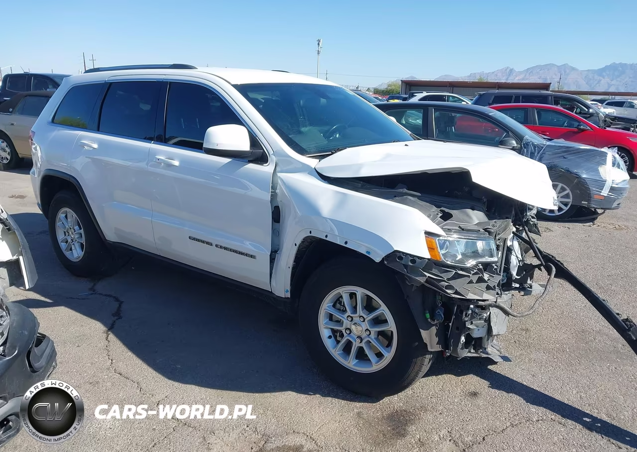 2020 Jeep Grand Cherokee Laredo E 4X2