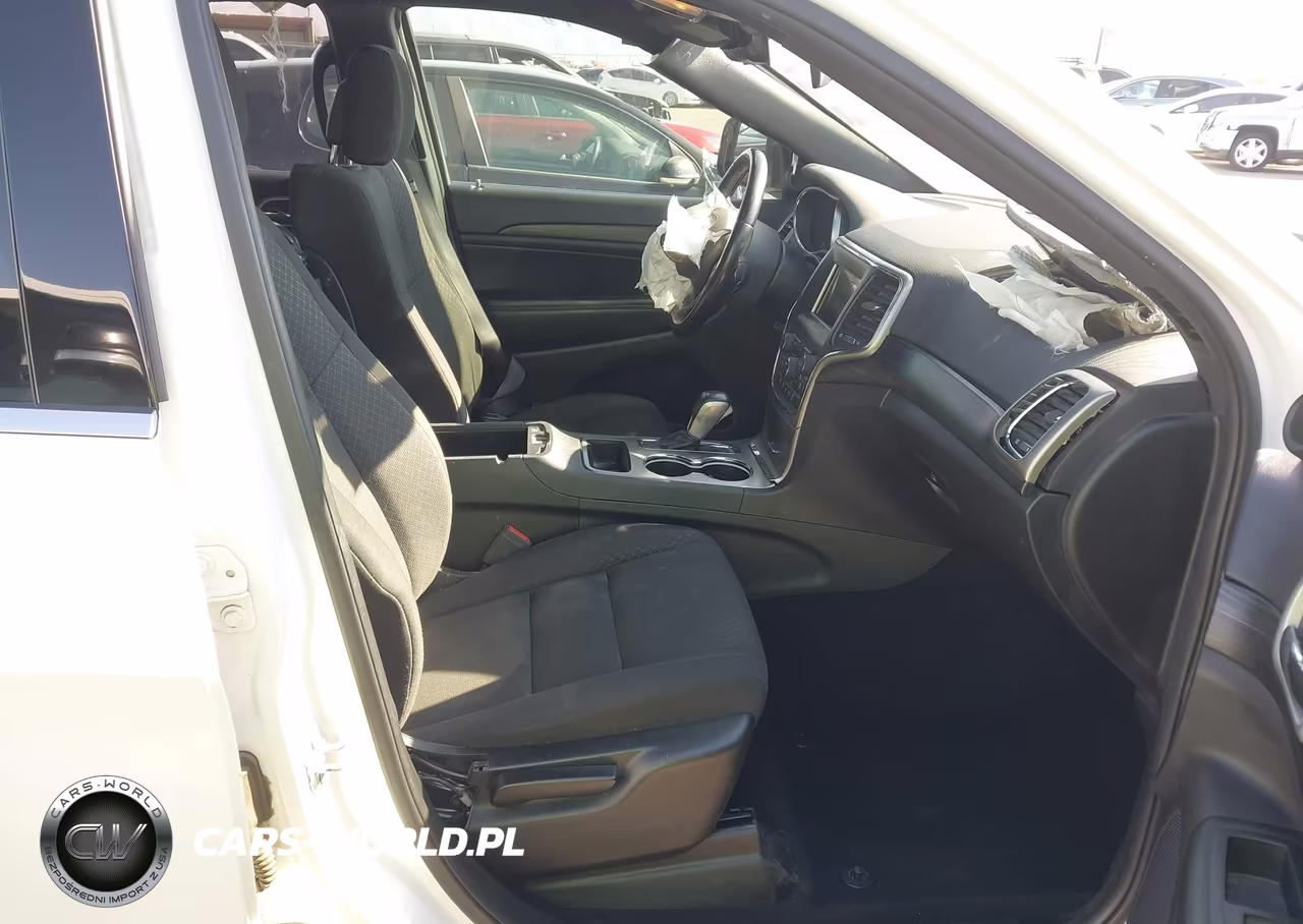 2020 Jeep Grand Cherokee Laredo E 4X2 VIN:1C4RJEAG6LC202468 - 5