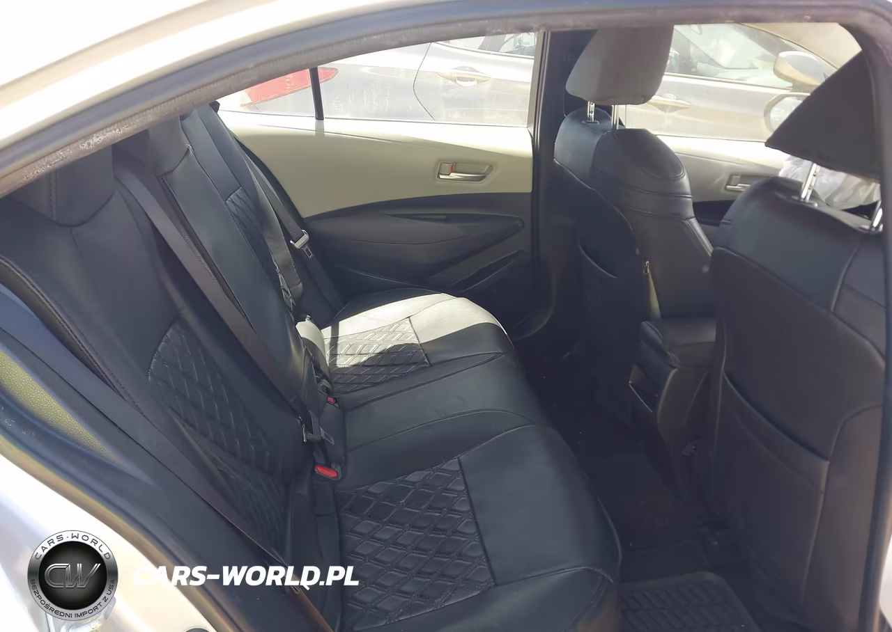 2020 Toyota Corolla L VIN:JTDDPRAE4LJ067257 - 8