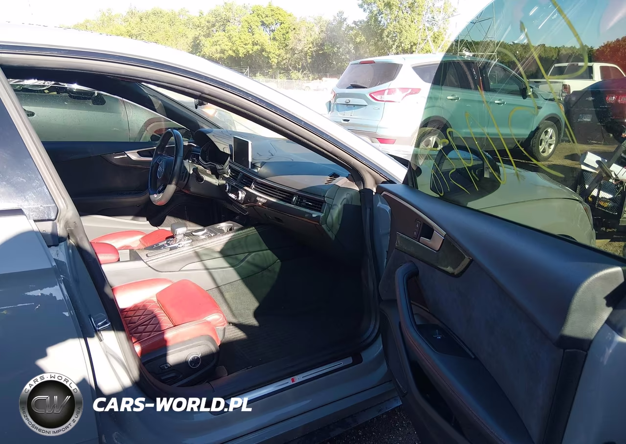 2019 Audi S5 3.0T Premium VIN:WAUB4CF50KA072635 - 5