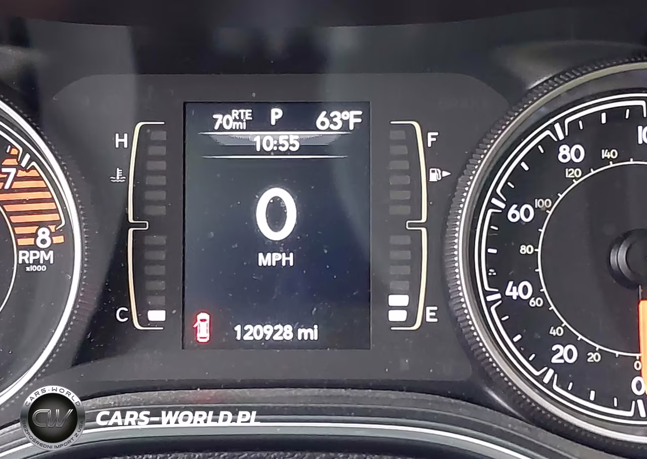 2019 Jeep Cherokee Latitude 4X4 VIN:1C4PJMCX8KD334834 - 15