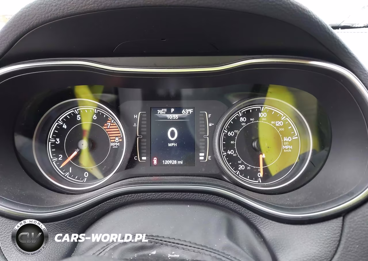 2019 Jeep Cherokee Latitude 4X4 VIN:1C4PJMCX8KD334834 - 7