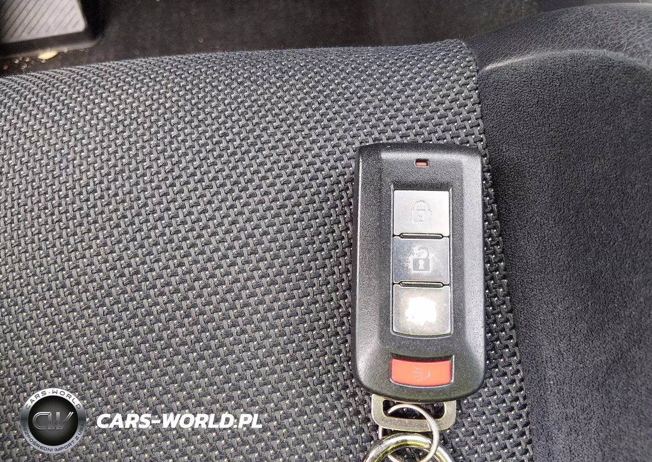 2010 Mitsubishi Outlander Xls VIN:JA4JS4AXXAZ011810 - 11