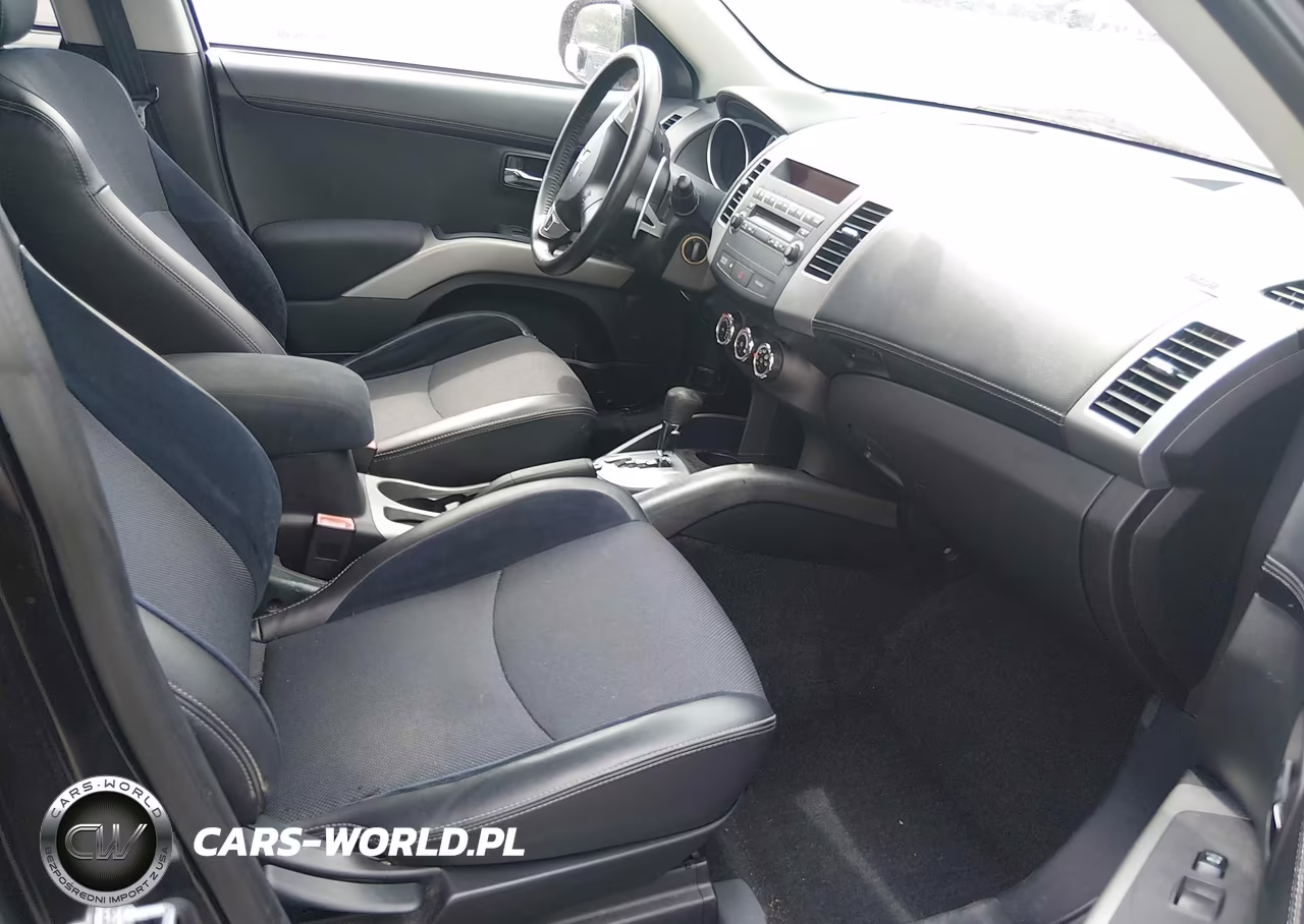 2010 Mitsubishi Outlander Xls VIN:JA4JS4AXXAZ011810 - 5