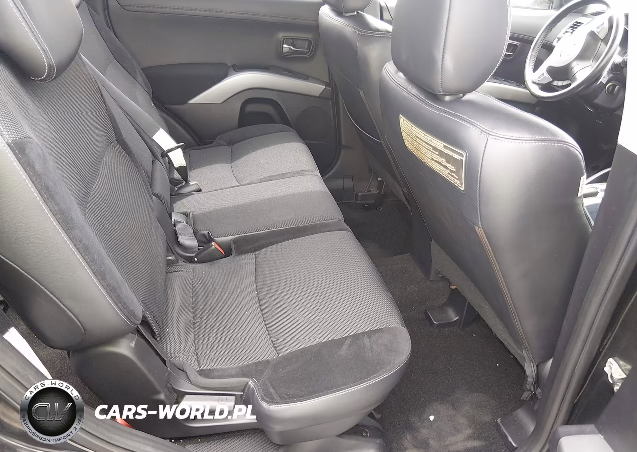 2010 Mitsubishi Outlander Xls VIN:JA4JS4AXXAZ011810 - 8