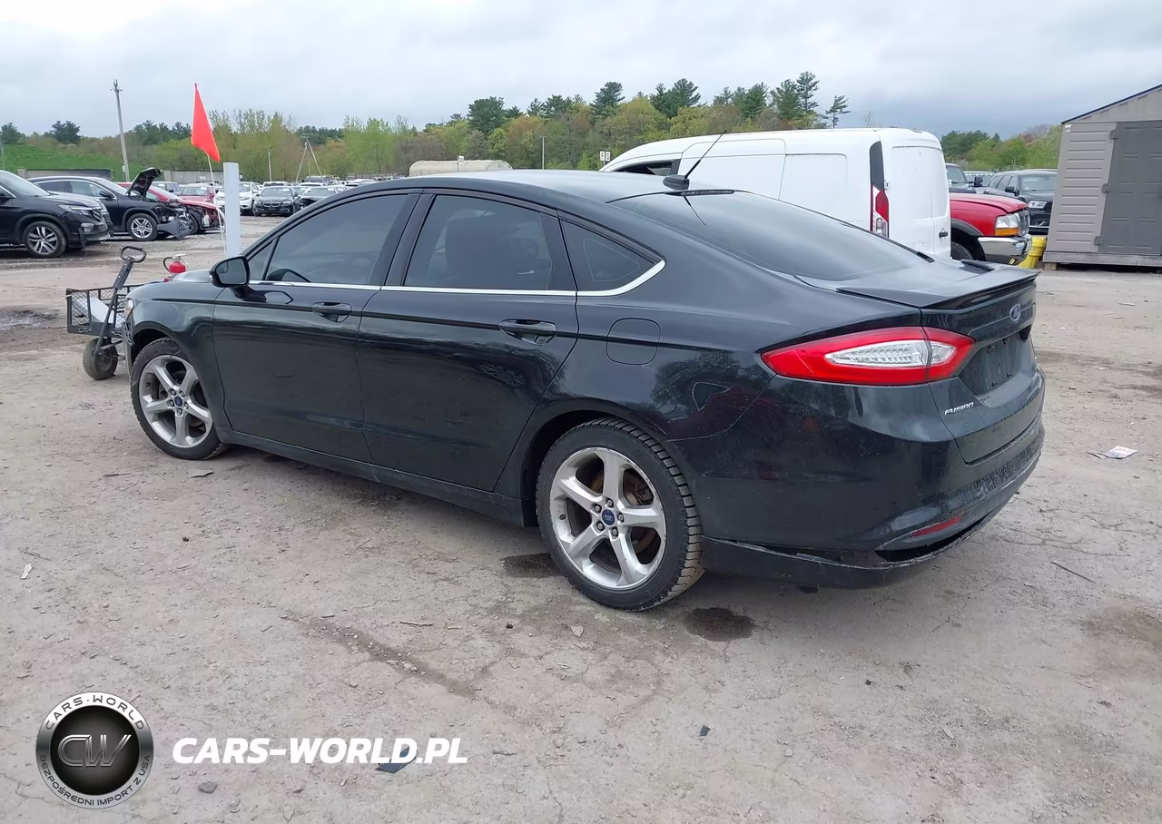 2013 Ford Fusion Se VIN:3FA6P0HR2DR388949 - 3