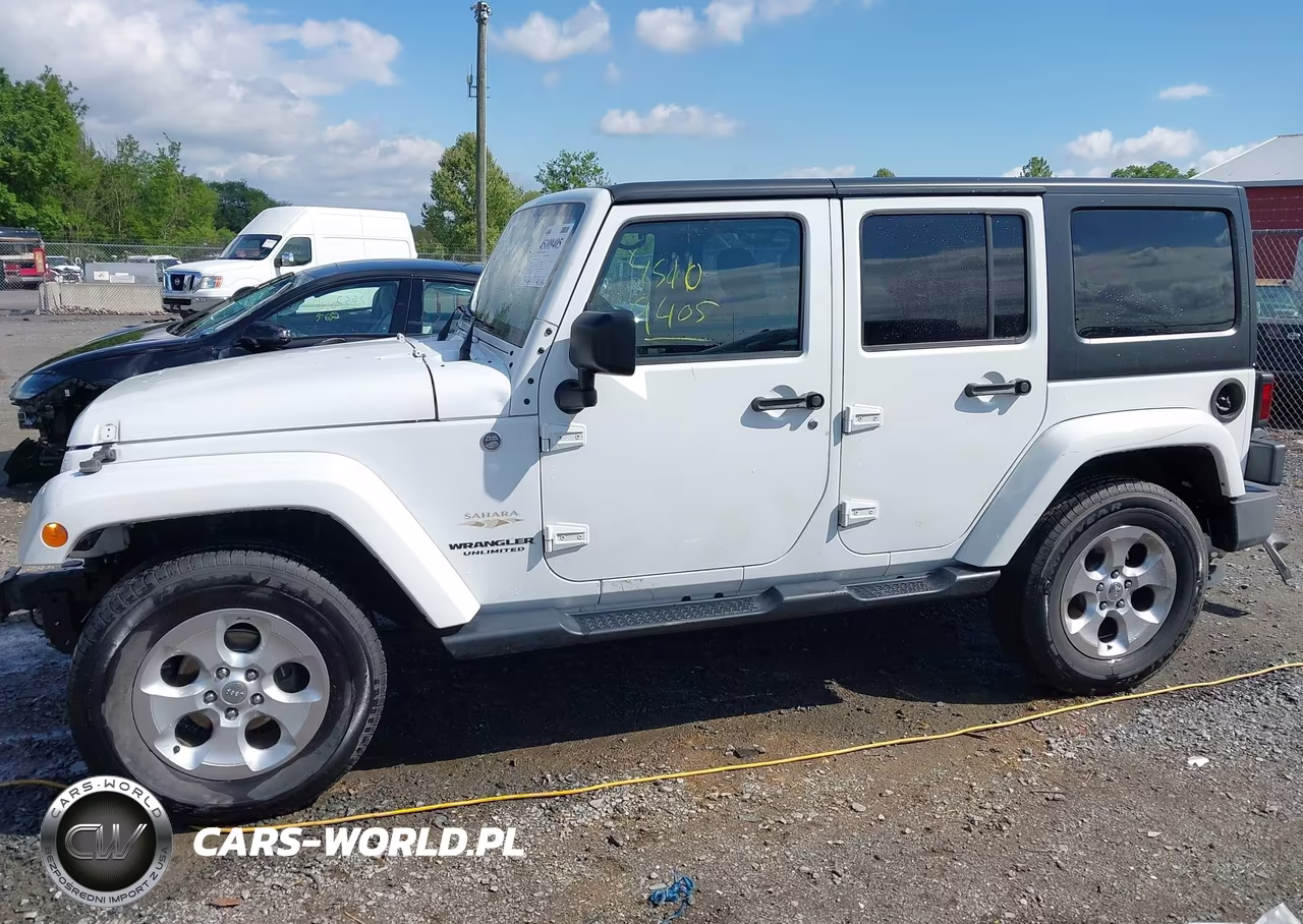 2014 Jeep Wrangler Unlimited Sahara VIN:1C4BJWEG0EL228665 - 14