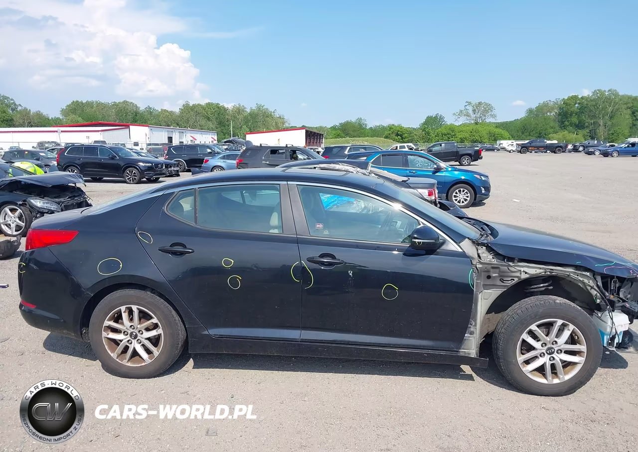 2011 Kia Optima Lx VIN:KNAGM4A75B5169696 - 13