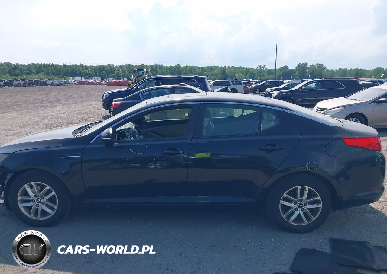 2011 Kia Optima Lx VIN:KNAGM4A75B5169696 - 14