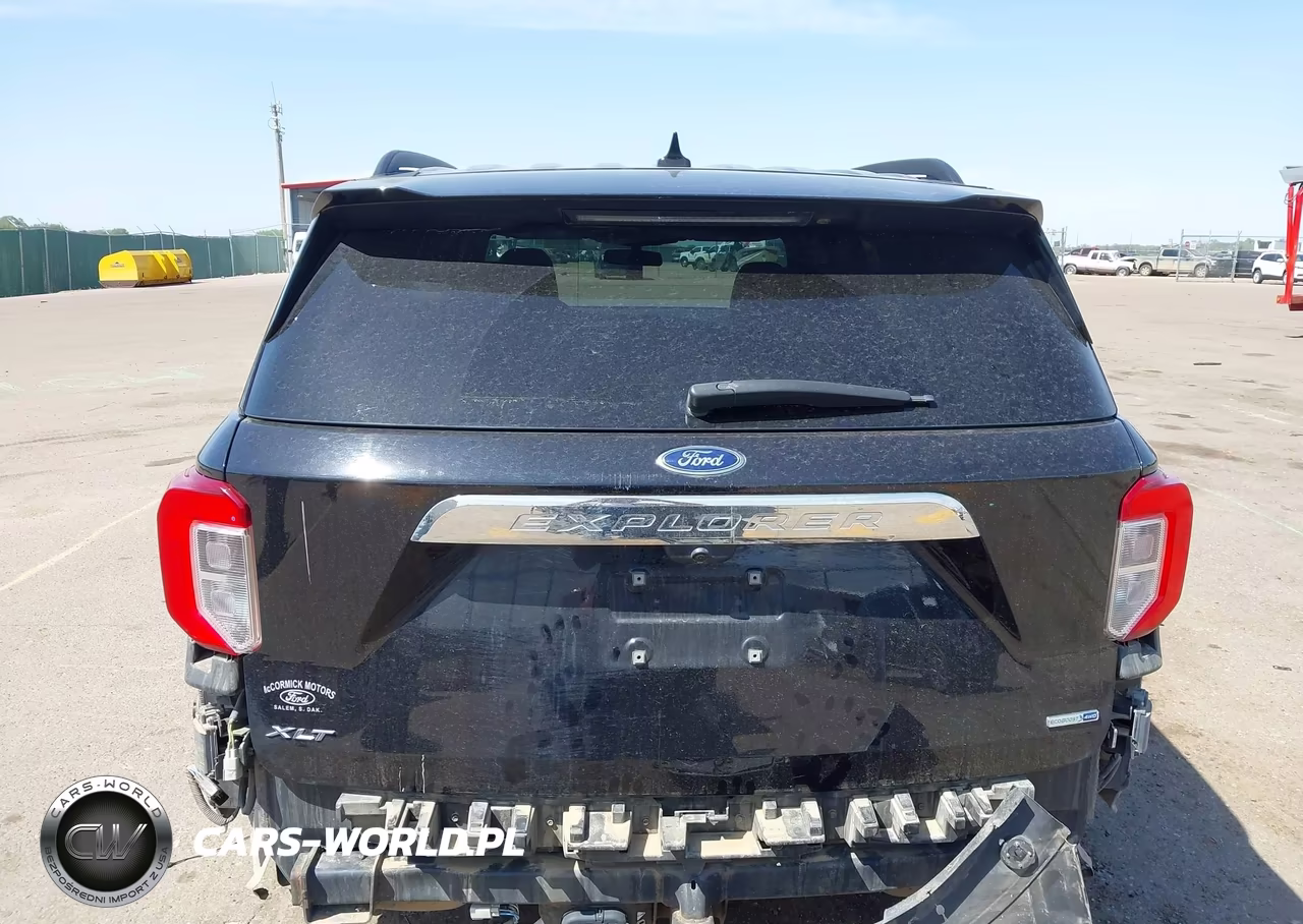 2020 Ford Explorer Xlt VIN:1FMSK8DH0LGC08324 - 17