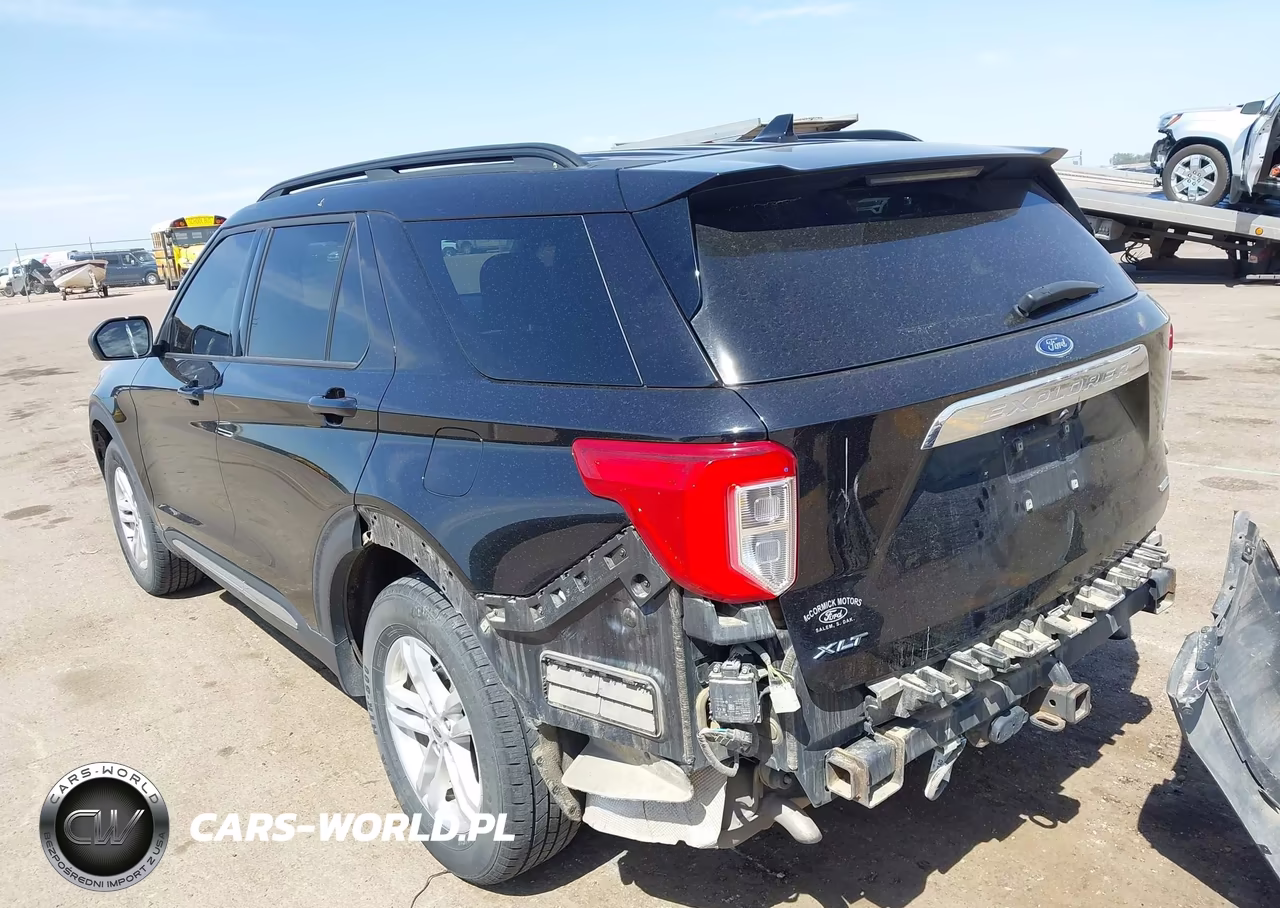 2020 Ford Explorer Xlt VIN:1FMSK8DH0LGC08324 - 3
