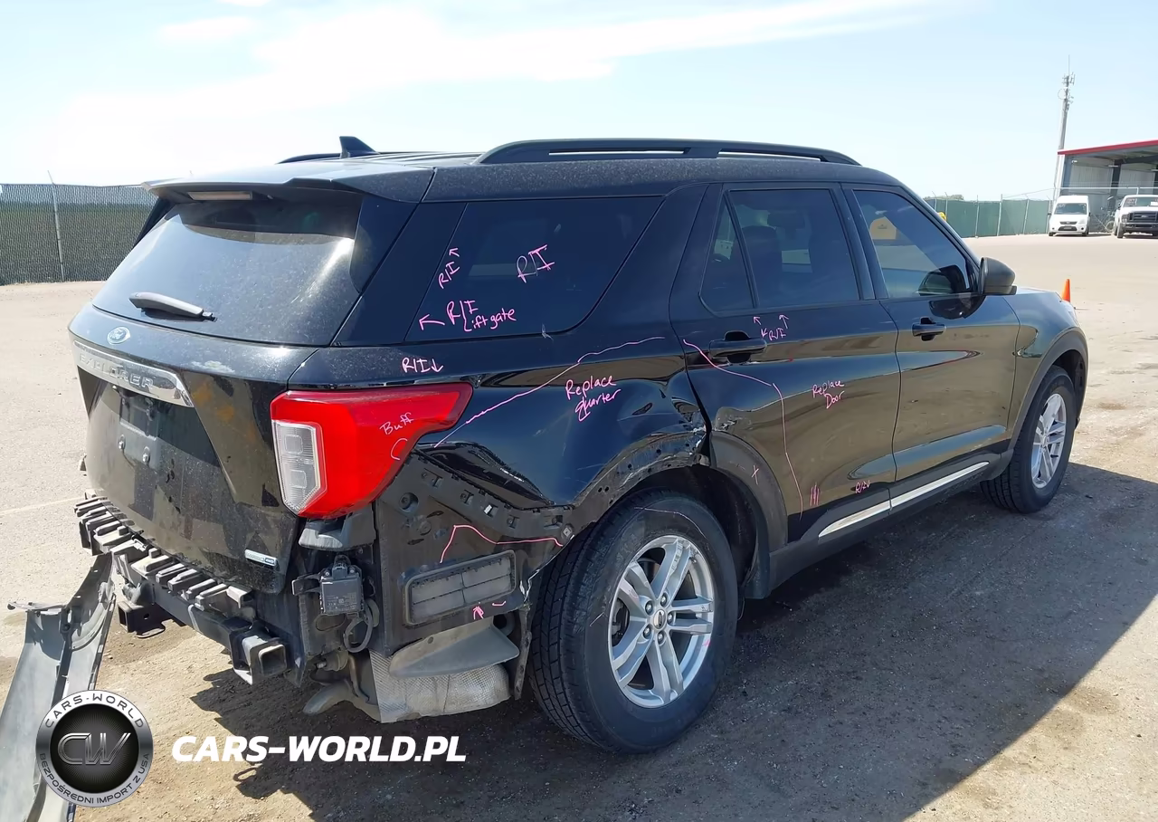 2020 Ford Explorer Xlt VIN:1FMSK8DH0LGC08324 - 4