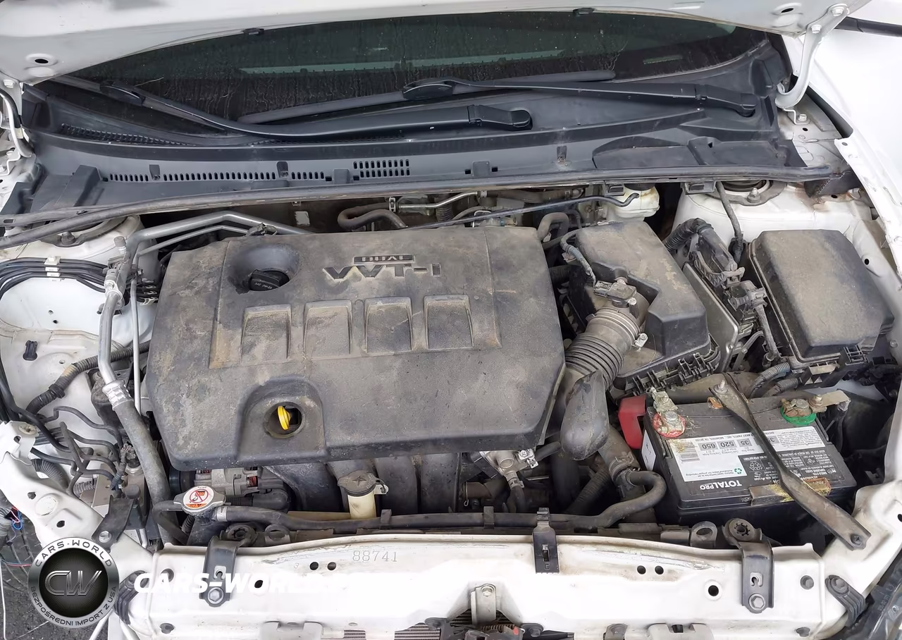 2017 Toyota Corolla Le VIN:2T1BURHE8HC958094 - 10