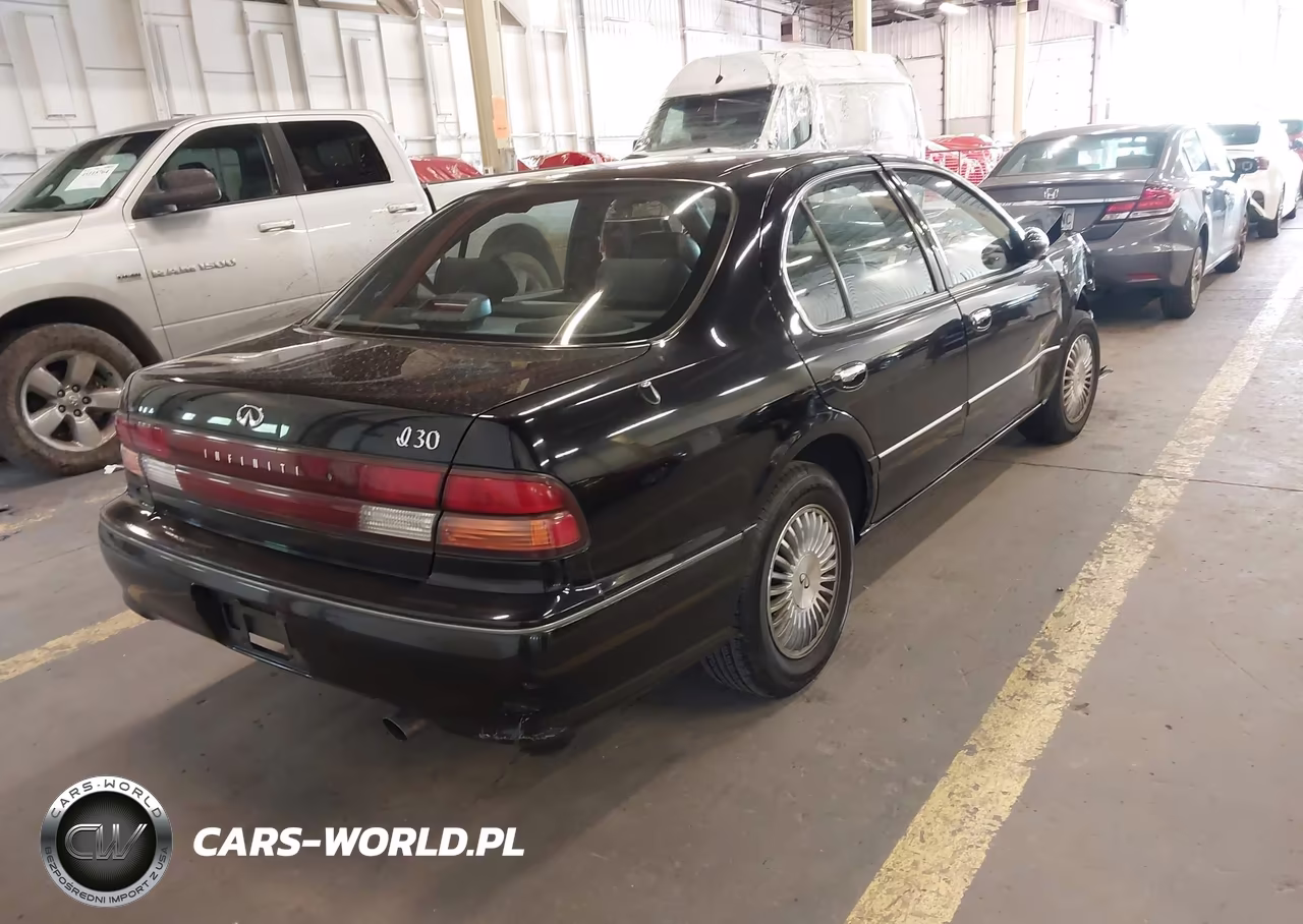 1996 Infiniti I30 VIN:JNKCA21D2TT010943 - 4