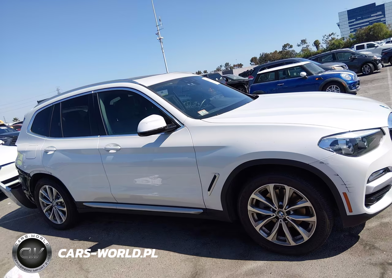 2018 BMW X3 xDrive30I VIN:5UXTR9C57JLD89025 - 13