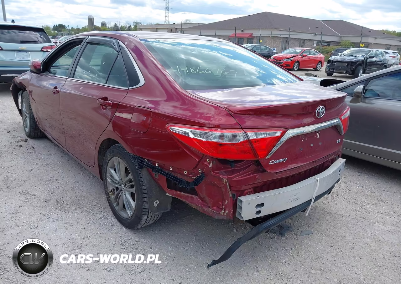 2017 Toyota Camry Se VIN:4T1BF1FK3HU727686 - 3