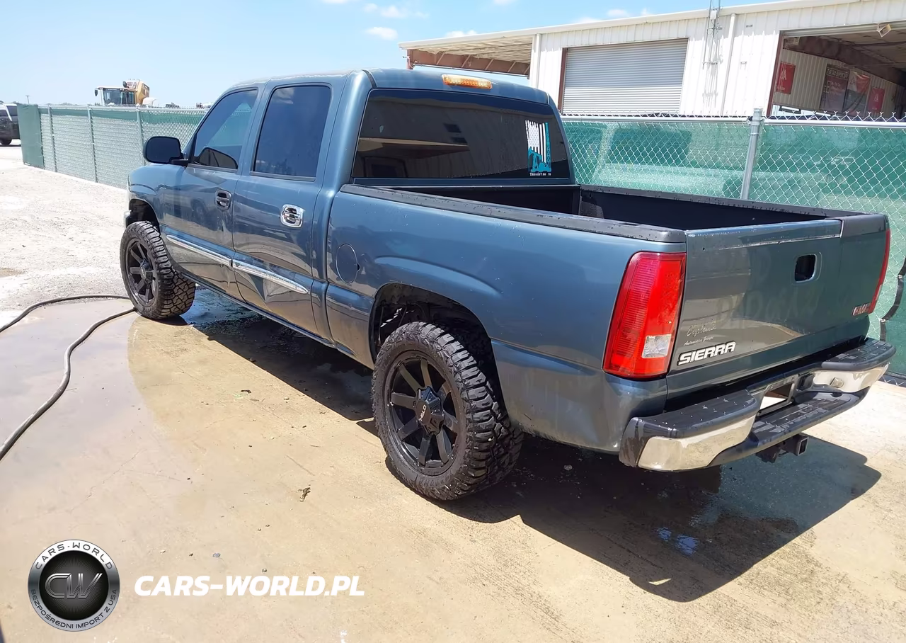 2007 GMC Sierra 1500 Classic Sl VIN:2GTEC13V971106617 - 3