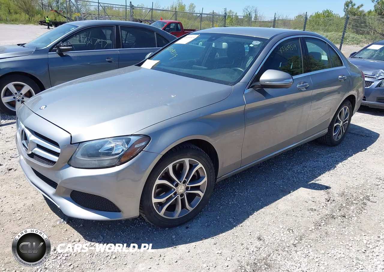 2015 Mercedes-Benz C 300 4Matic-Luxury 4Matic-Sport 4Matic VIN:55SWF4KB0FU082495 - 2