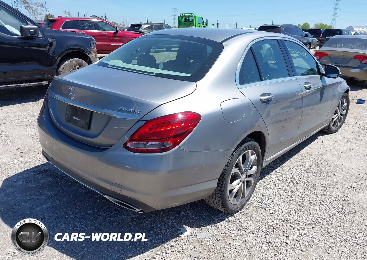 2015 Mercedes-Benz C 300 4Matic-Luxury 4Matic-Sport 4Matic VIN:55SWF4KB0FU082495 - 4