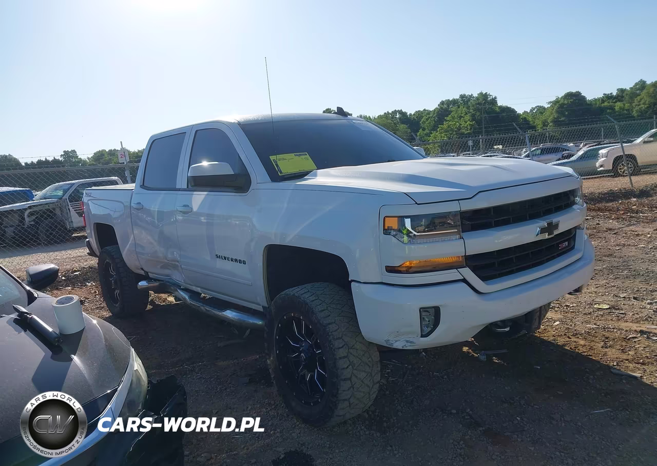 2018 Chevrolet Silverado 1500 2Lt VIN:3GCUKREC3JG630336 - 14