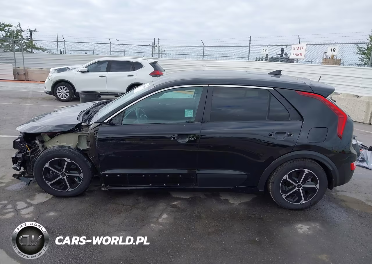 2025 Kia Niro Lx VIN:KNDCP3LE2S5234986 - 15