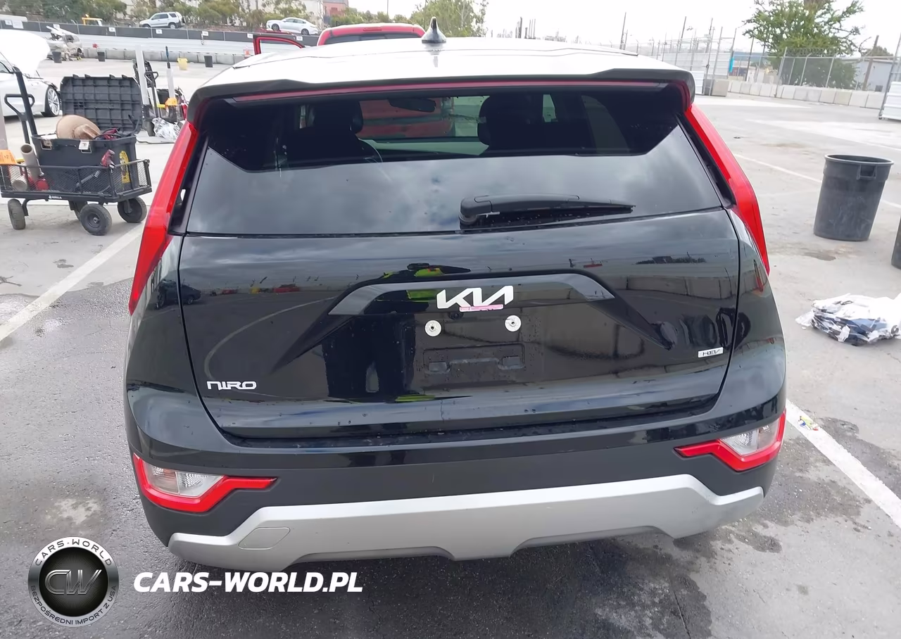 2025 Kia Niro Lx VIN:KNDCP3LE2S5234986 - 17