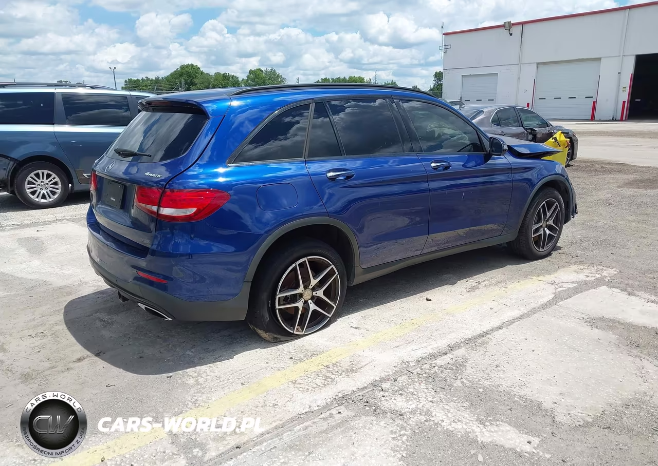 2017 Mercedes-Benz Glc 300 4Matic VIN:WDC0G4KB2HF138577 - 4