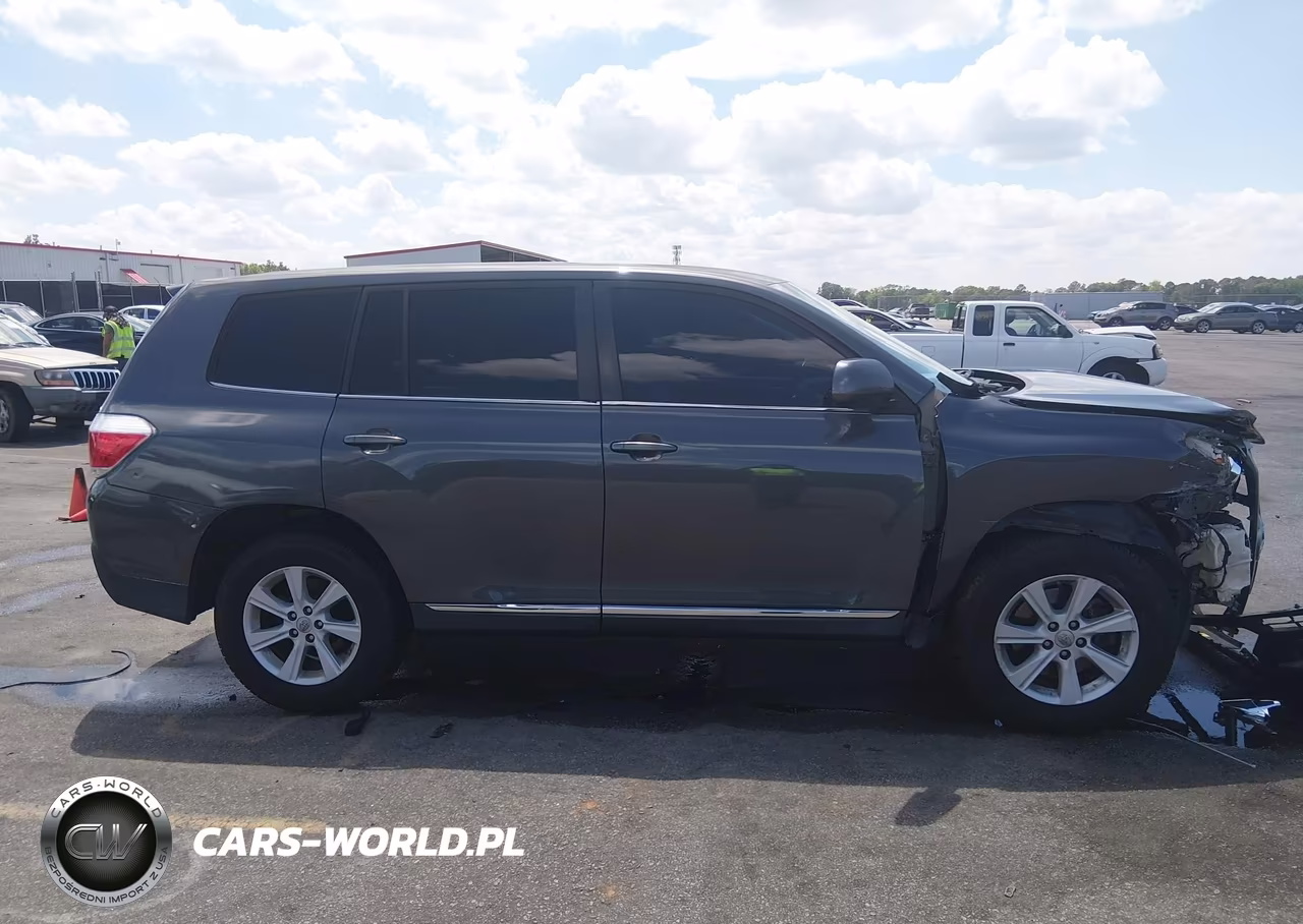 2013 Toyota Highlander VIN:5TDZA3EH0DS036357 - 13