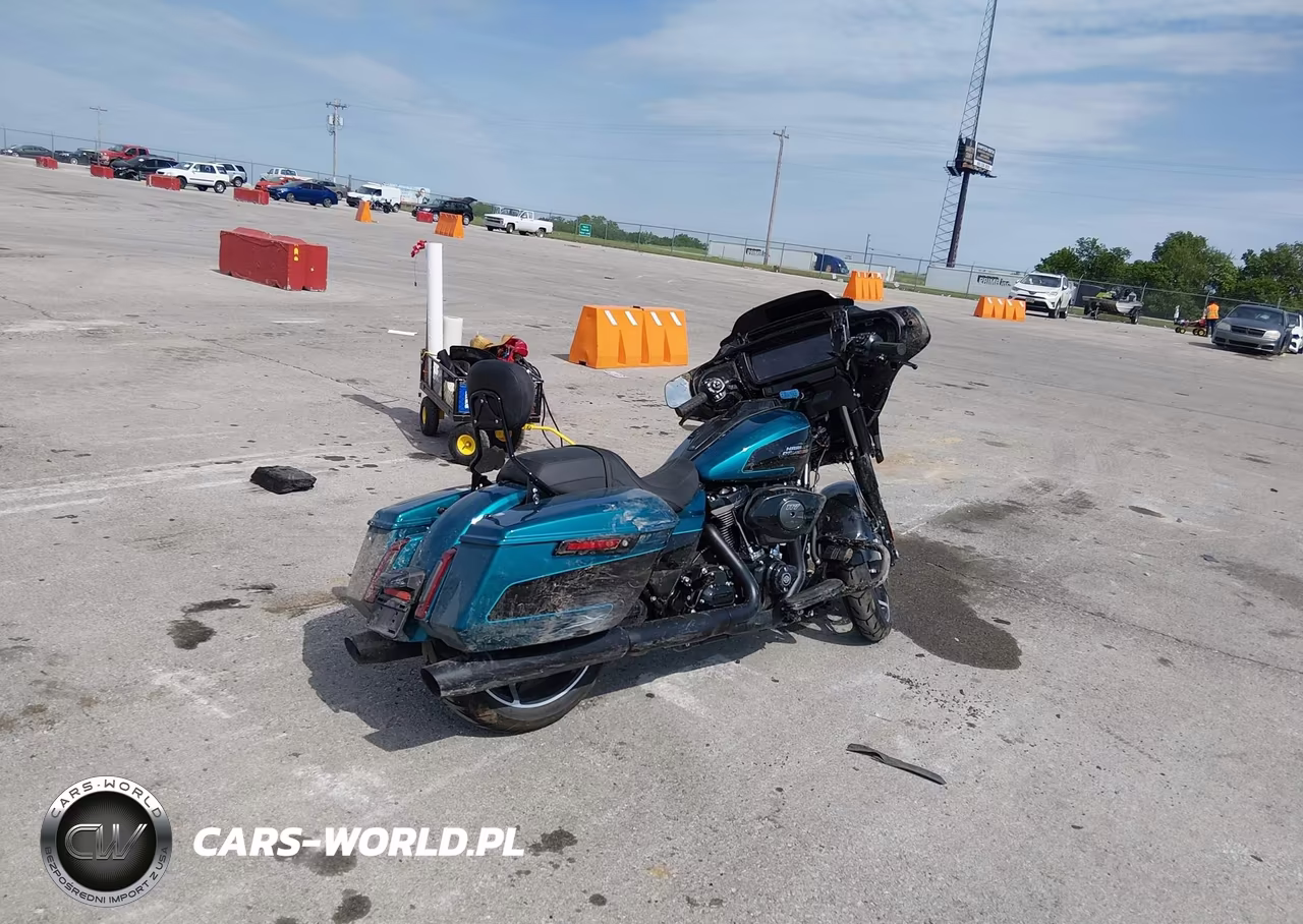 2026 Harley-Davidson Flhx VIN:1HD1KB716TB602370 - 4