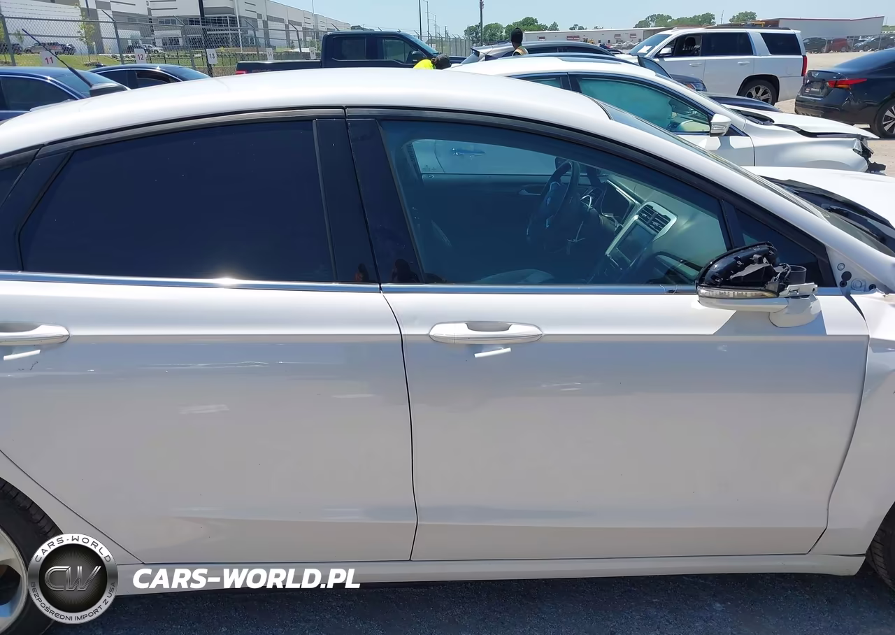 2016 Ford Fusion Se VIN:3FA6P0H98GR385431 - 13
