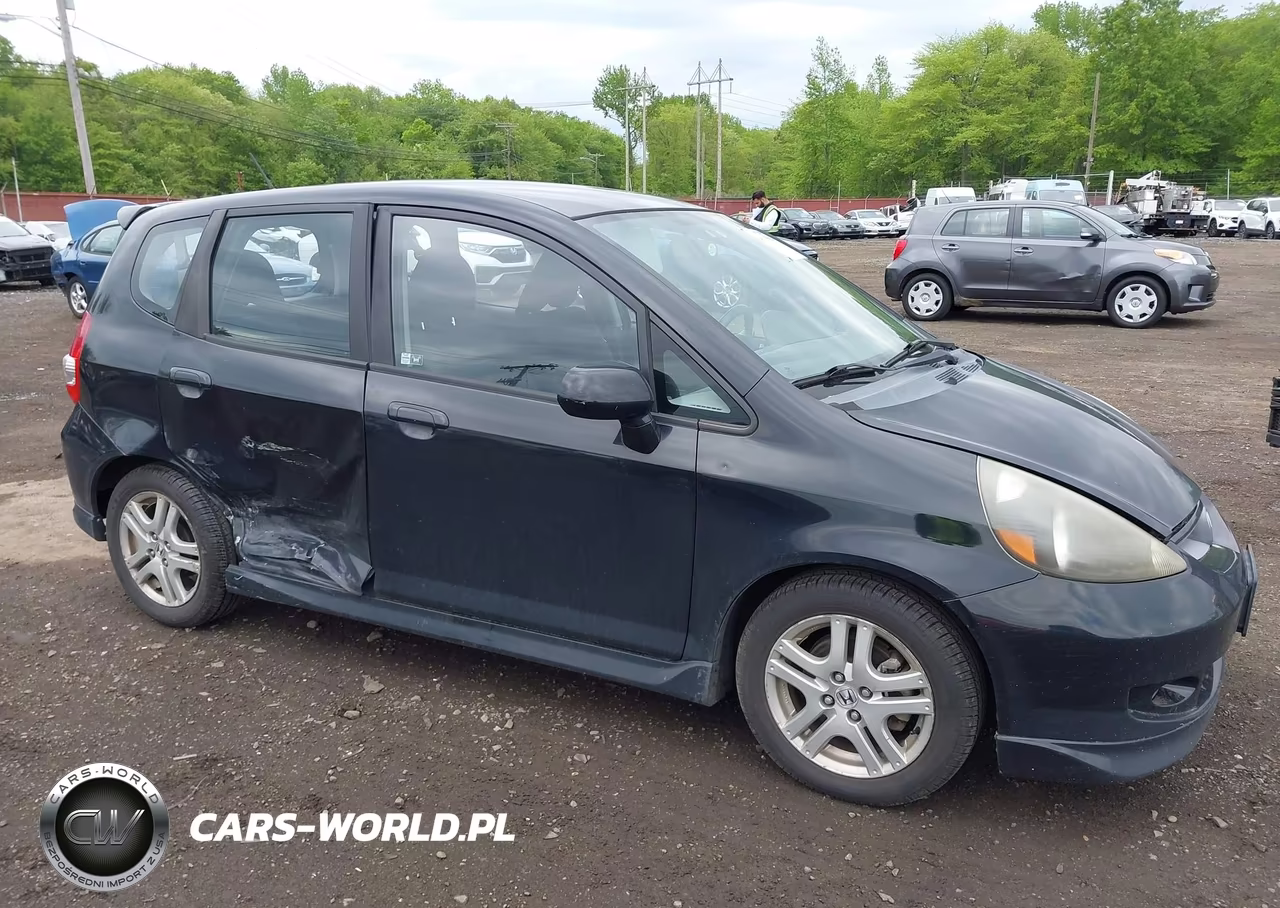 2007 Honda Fit Sport VIN:JHMGD38637S018390 - 17