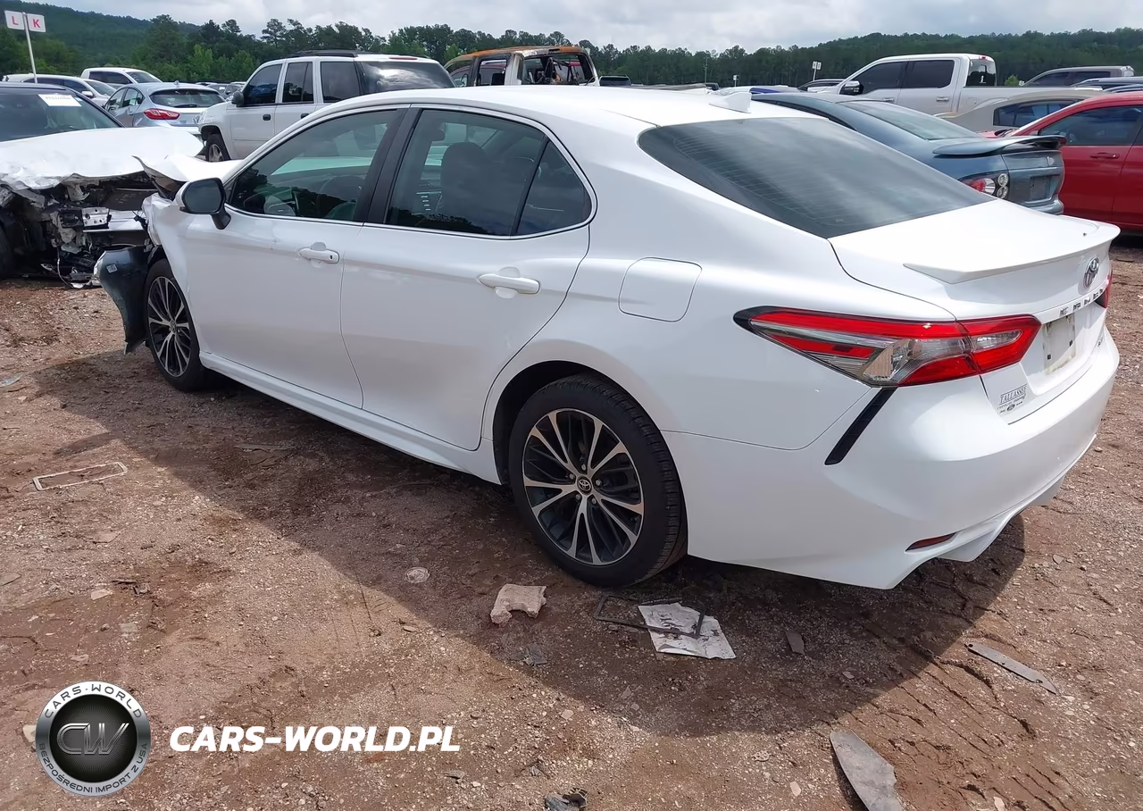 2019 Toyota Camry Se VIN:4T1B11HK6KU730455 - 3