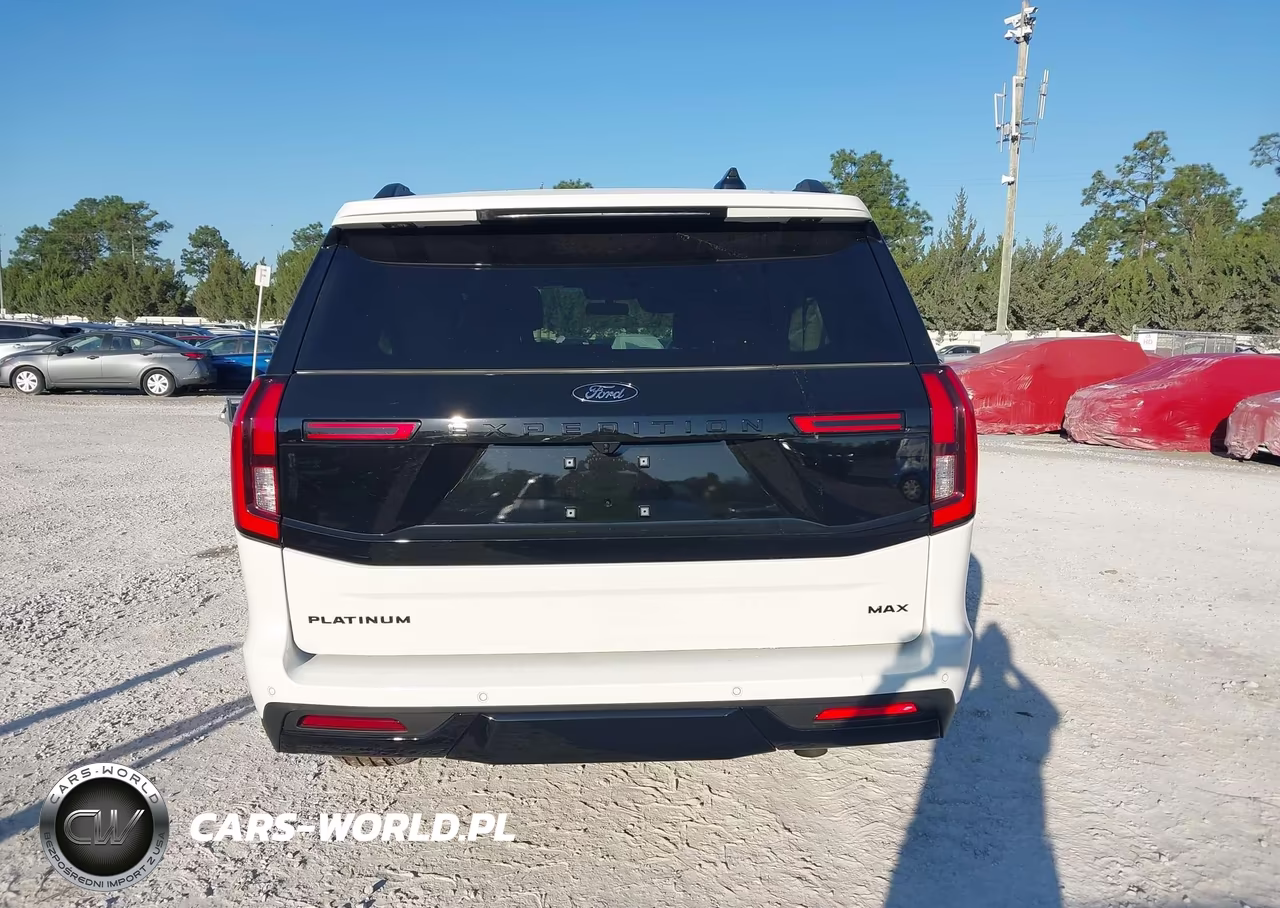 2025 Ford Expedition Platinum Max VIN:1FMJK1M86SEA73427 - 17