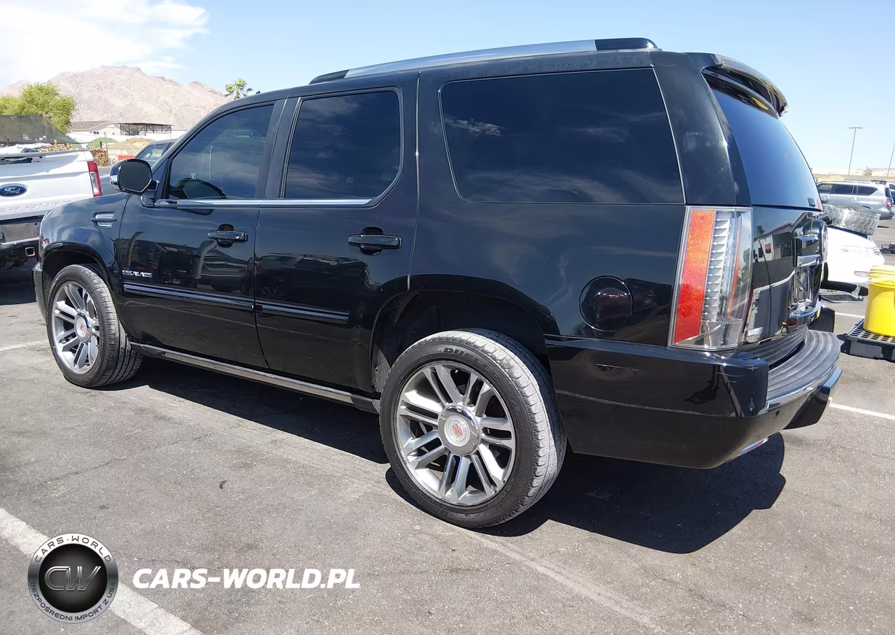 2012 Cadillac Escalade Premium VIN:1GYS4CEF1CR251096 - 3