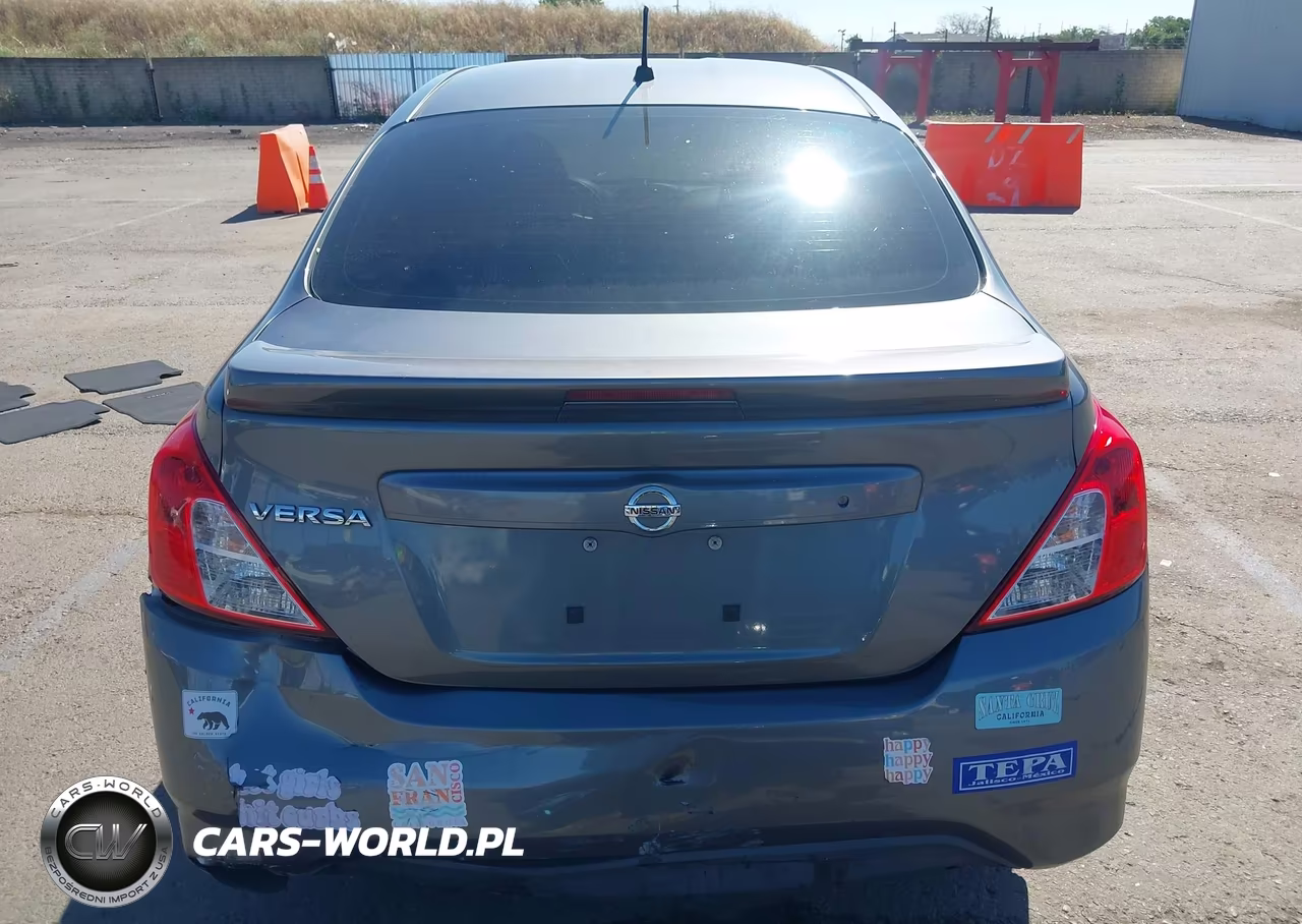 2018 Nissan Versa 1.6 S+ VIN:3N1CN7AP8JL807764 - 16