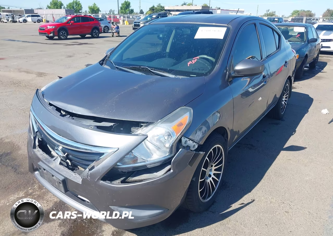 2018 Nissan Versa 1.6 S+ VIN:3N1CN7AP8JL807764 - 2