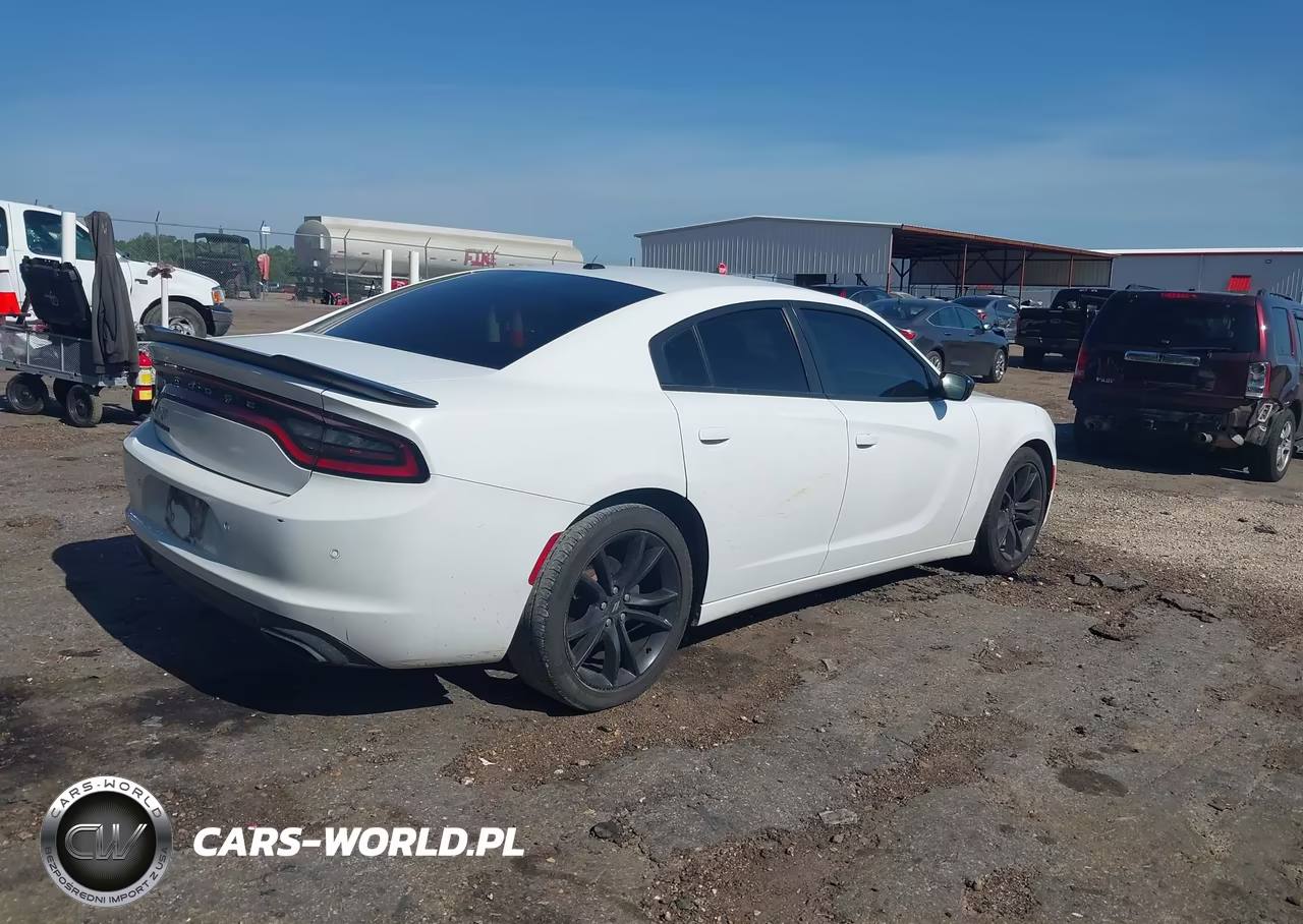 2017 Dodge Charger Se Rwd VIN:2C3CDXBG0HH643142 - 4