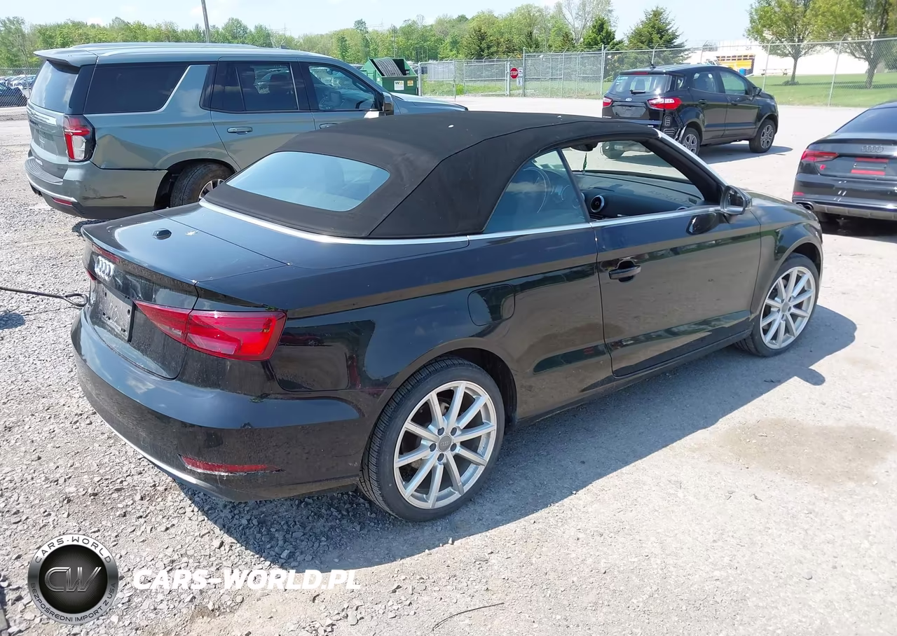 2018 Audi A3 2.0T Premium-2.0T Tech Premium VIN:WAU6ULFF6J1000296 - 4