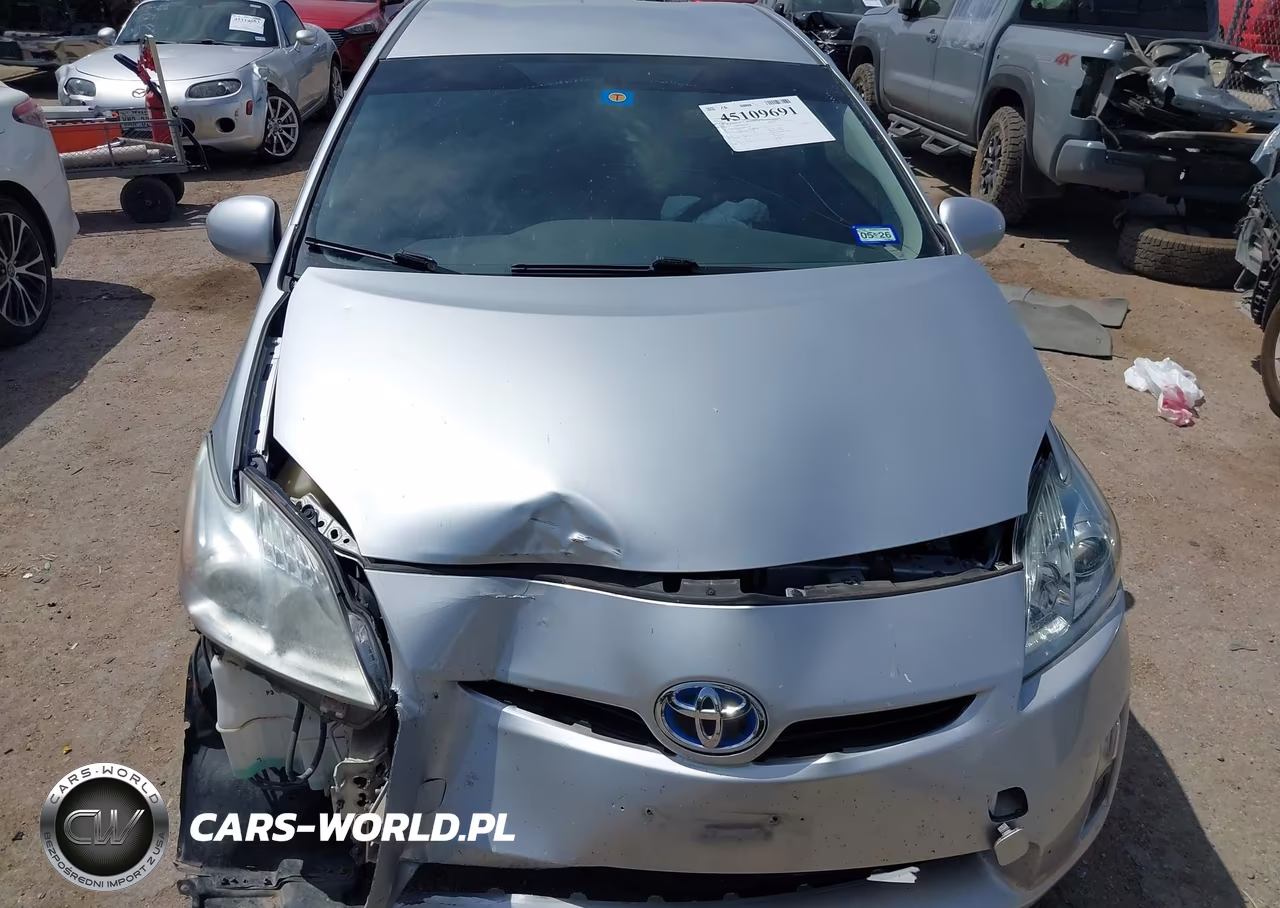 2011 Toyota Prius Two VIN:JTDKN3DU7B5334086 - 12