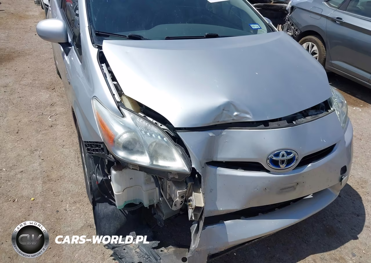 2011 Toyota Prius Two VIN:JTDKN3DU7B5334086 - 6