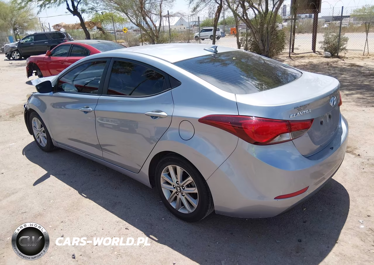 2016 Hyundai Elantra Se VIN:5NPDH4AE9GH741272 - 3